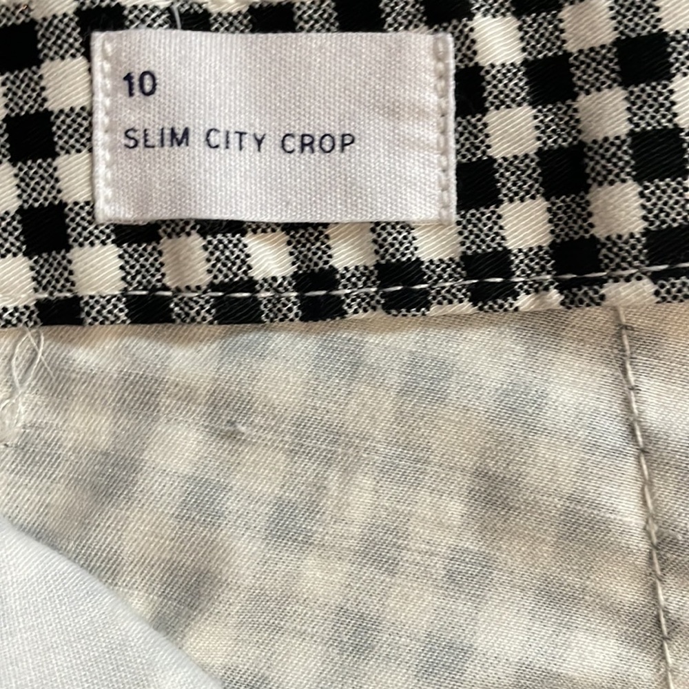 GAP Slim City Black & White Check/Gigham Print Crop Pant - Picture 5 of 11